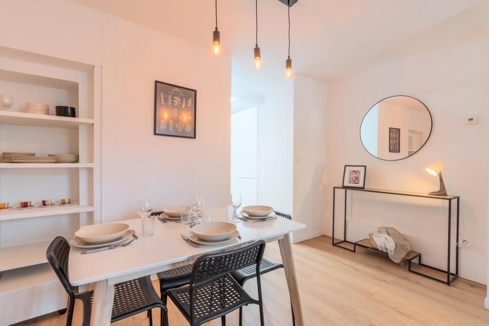 2 Bedroom House W/ Terrace, Near Train Stations & Metro Lille Luaran gambar